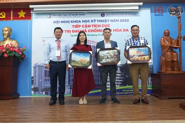 Ấn tượng hình ảnh HB Medical tại Hội nghị KHKT Tiếp cận tích cực điều trị đau và chống lão hóa da