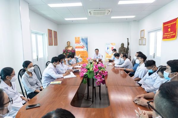 HB Medical đồng hành cùng khóa học Cấy chỉ - Bệnh viện Y học cổ truyền TP HCM